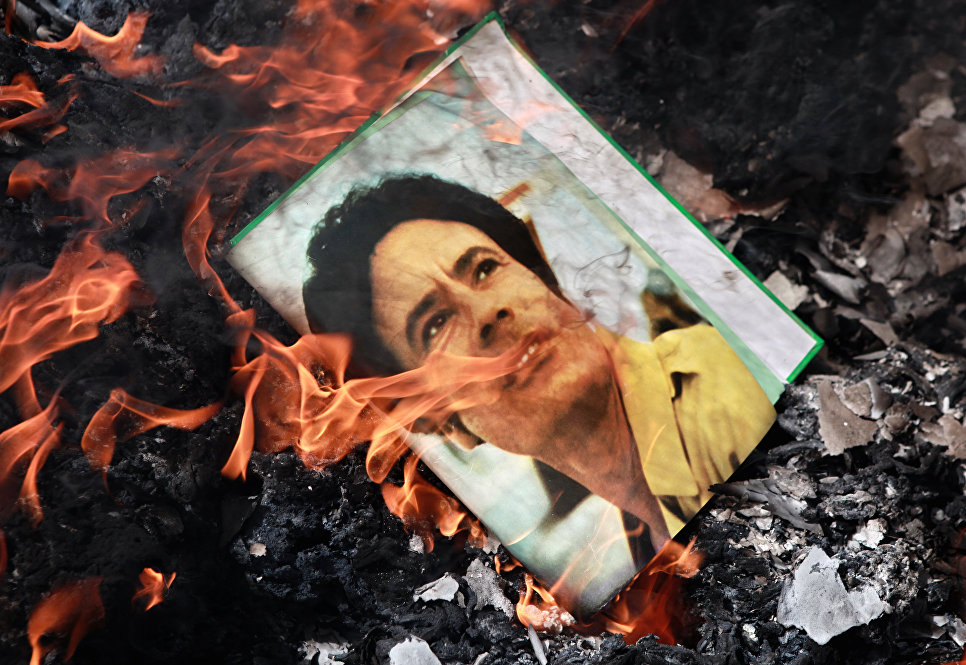 Каддаф ад-Дам: предсказания Муамара Каддафи начали сбываться
