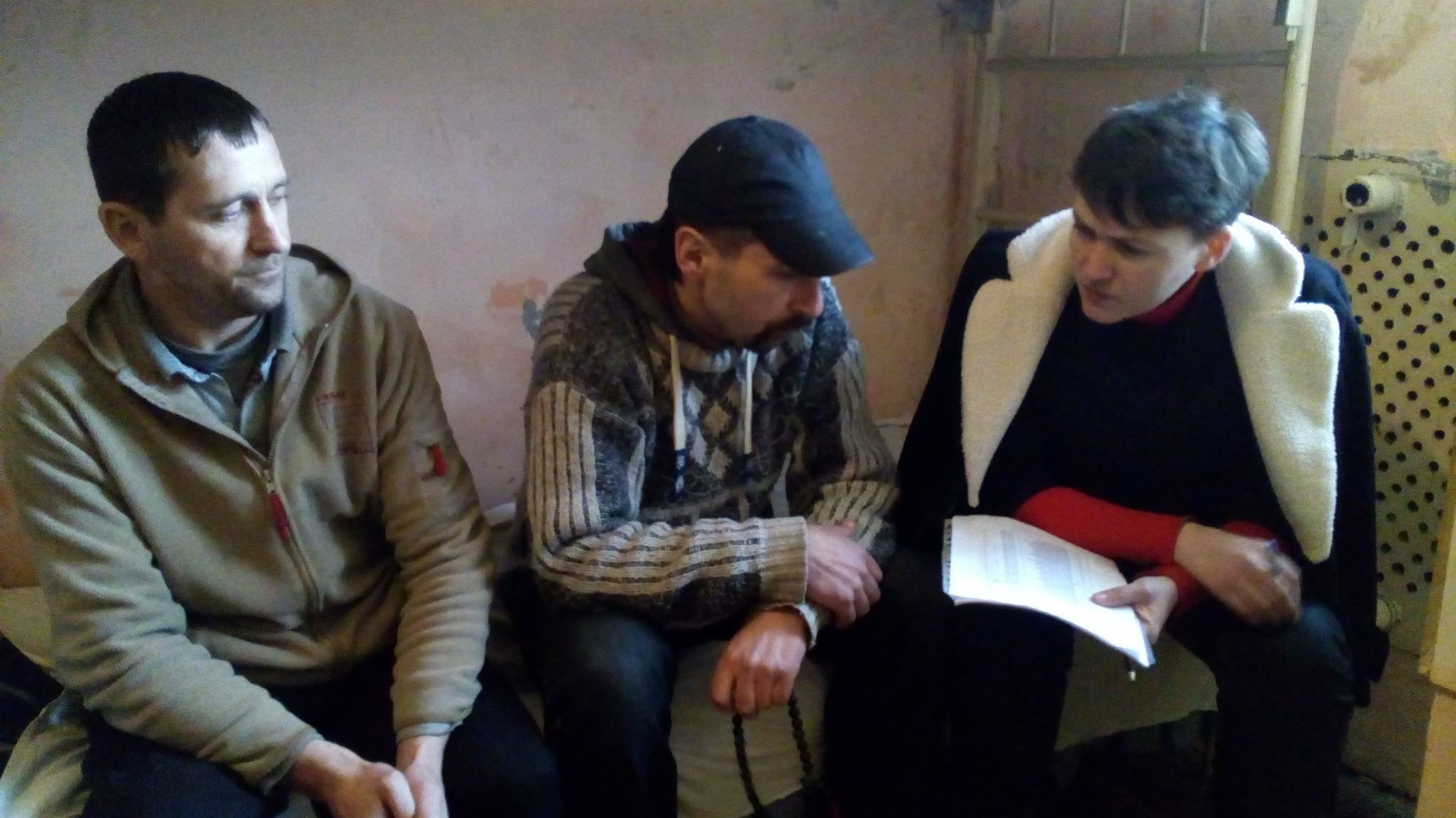 Савченко в тюрьме ДНР нашла шестерых украинцев, которые считались пропавшими без вести