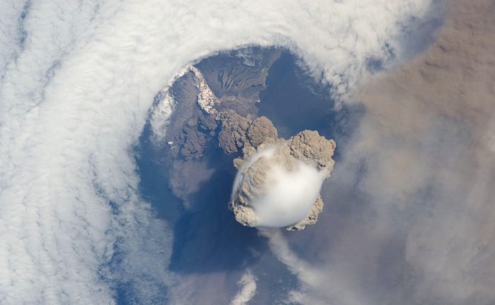 Жизнь на экзопланетах порождают вулканы?