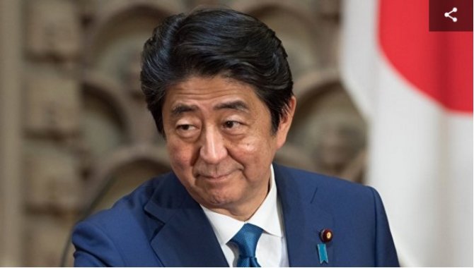 Срок полномочий премьер-министра Японии продлили до девяти лет