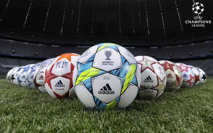 Футбольный мяч «Adidas»