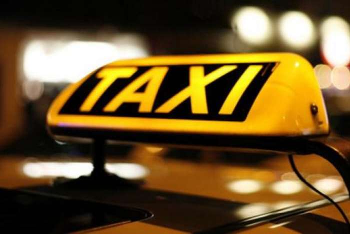 службу такси