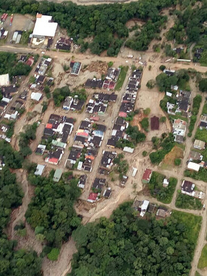 Сель накрыл город в Колумбии: уже более 250 погибших