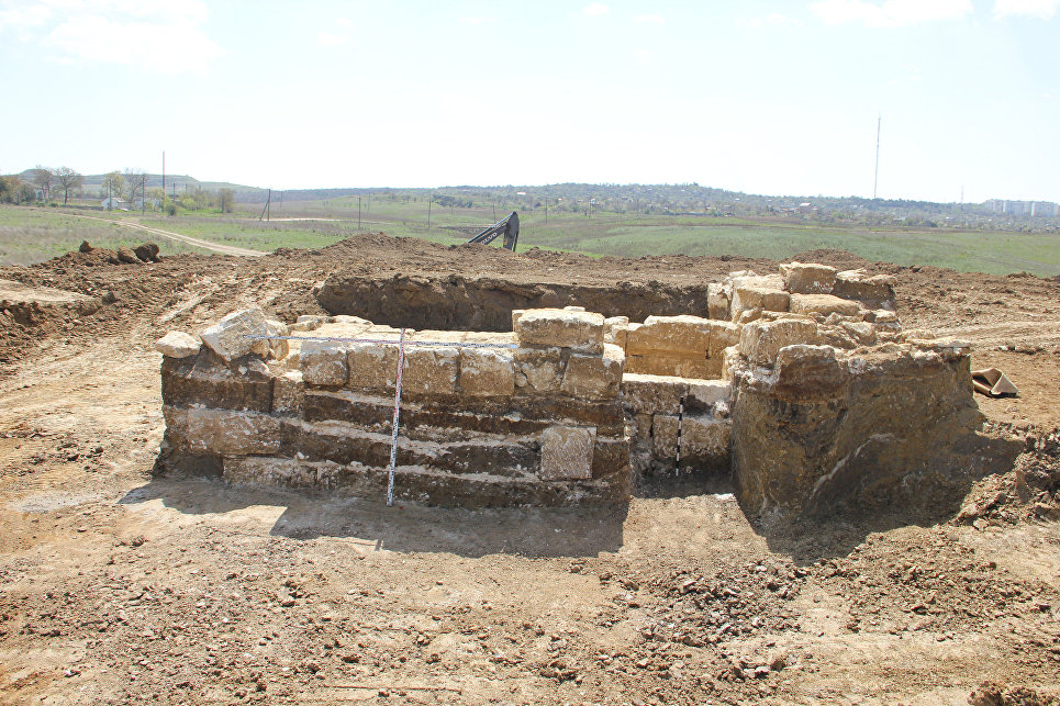 В Крыму нашли древнегреческий склеп