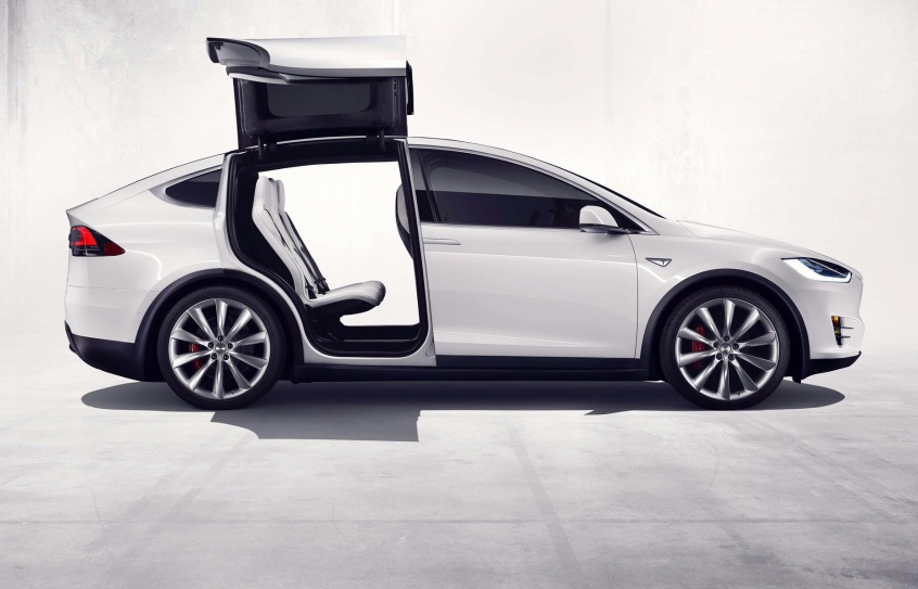 Tesla стала самым дорогим автопроизводителем в США