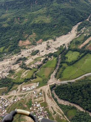Сель накрыл город в Колумбии: уже более 250 погибших