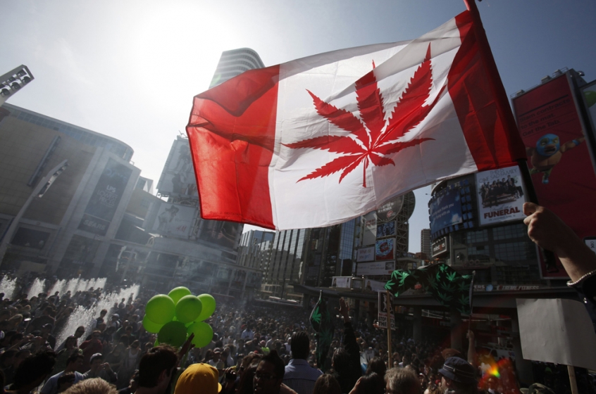 В Канаде полностью легализуют марихуану