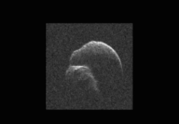 Ученые сфотографировали приближающийся к Земле астероид